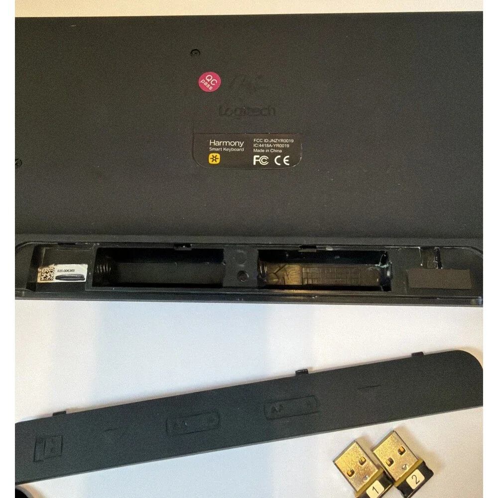 Logitech Harmony Smart Keyboard With Dongle - No Hub